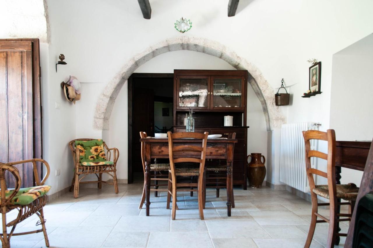 Trulli Sul Vignale In Masseria Santalachicca Martina Franca Zewnętrze zdjęcie